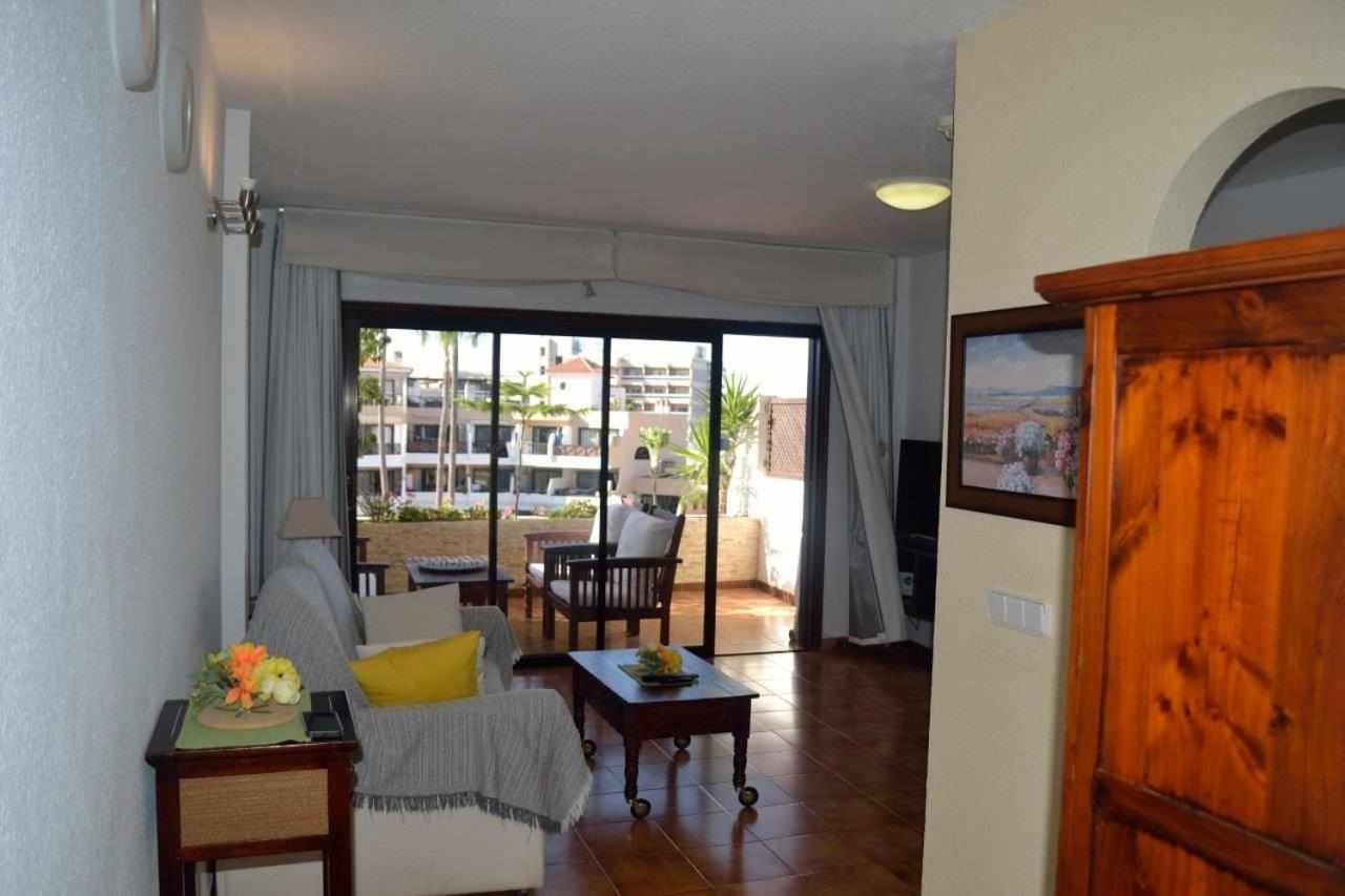 Apartamento 251 Con Vistas Al Mar Y A La Piscina San Miguel de Abona Exterior photo